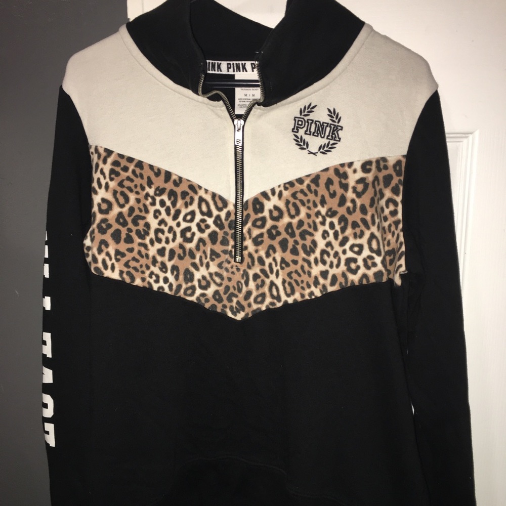 Vs PINK half zip